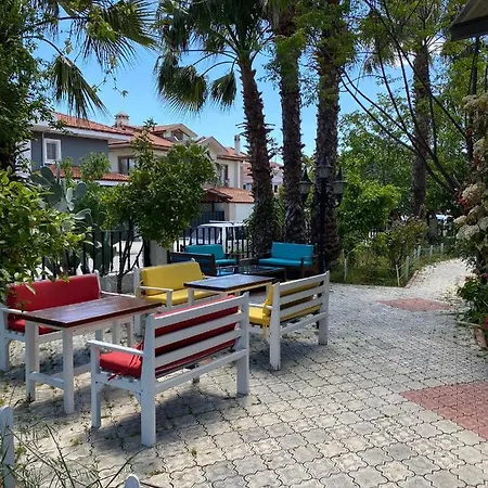 לינה וארוחת בוקר Eon Dalyan Boutiqie Ortaca (Mugla)