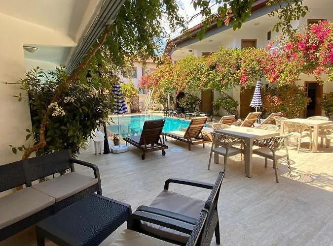 Eon Dalyan Boutiqie Bed & Breakfast *