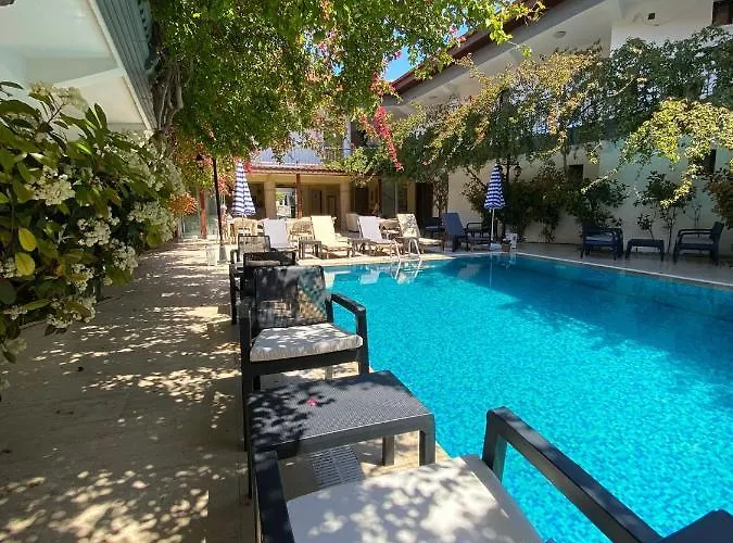 Eon Dalyan Boutiqie *